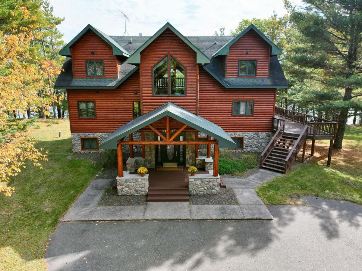 Majestic Moose Lodge Home Cable Екстер'єр фото