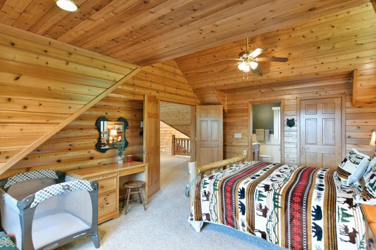 Majestic Moose Lodge Home Cable Екстер'єр фото