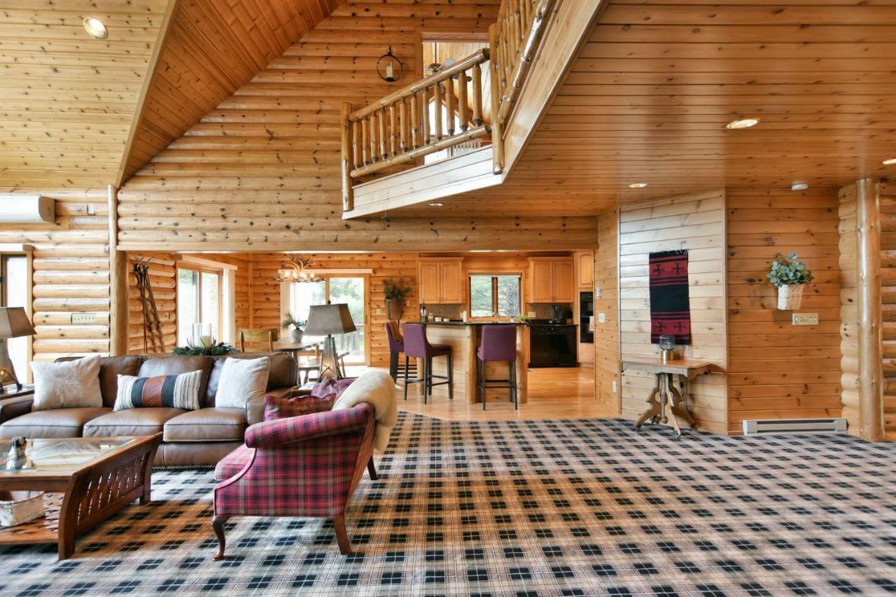 Majestic Moose Lodge Home Cable Екстер'єр фото